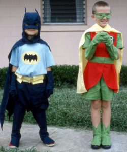 children_dressed_as_batman_and_robin_1966
